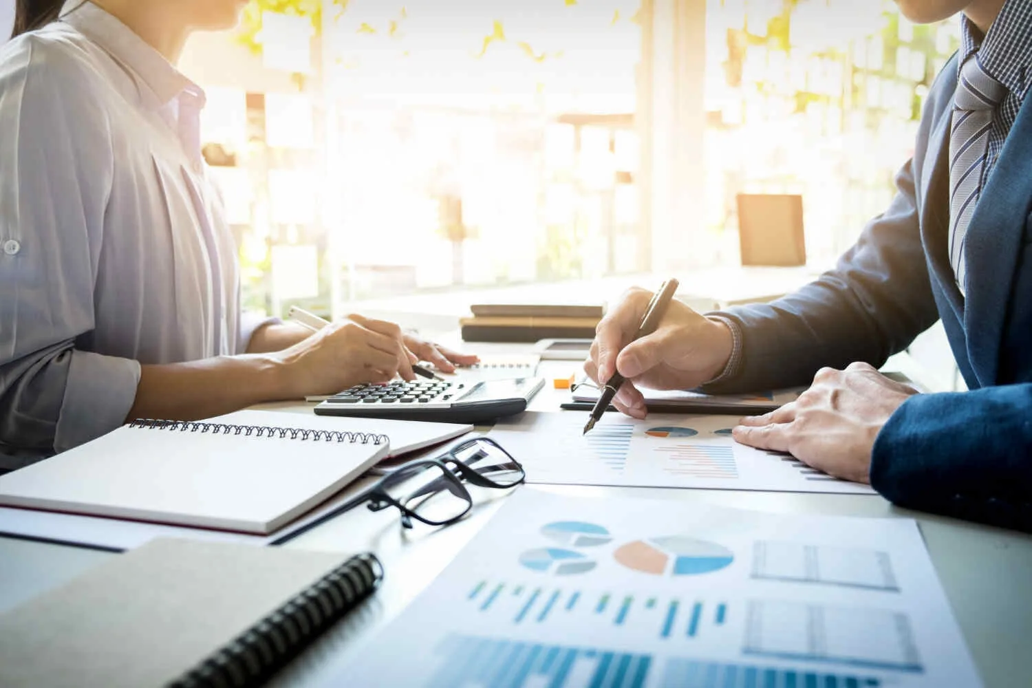 Mastering Financial Management: A Simple Guide to Managing Your Money Wisely