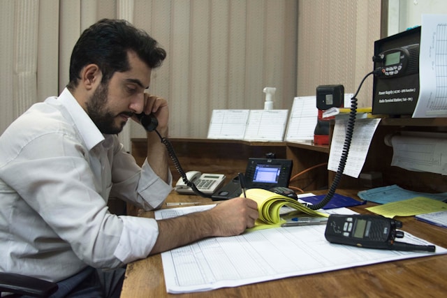 الدورات التدريبية للمساعد الإداري: سر النجاح والتطوير في بيئة العمل